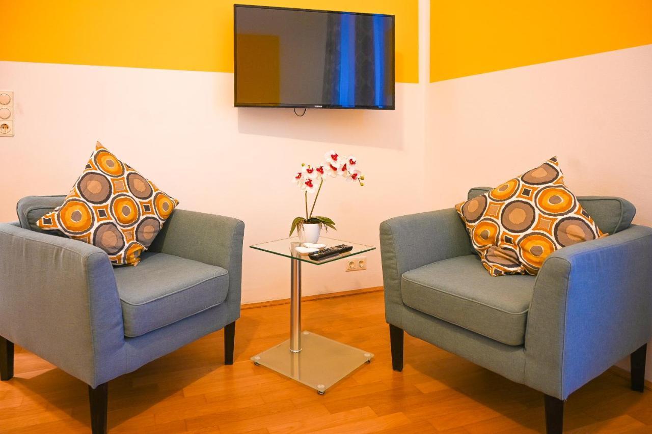 Backpacker Apartment Hofburg Viena Exterior foto